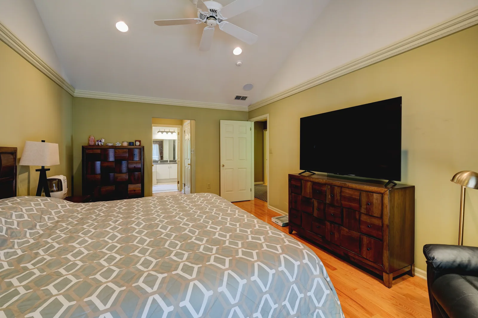 Vaulted Primary Suite