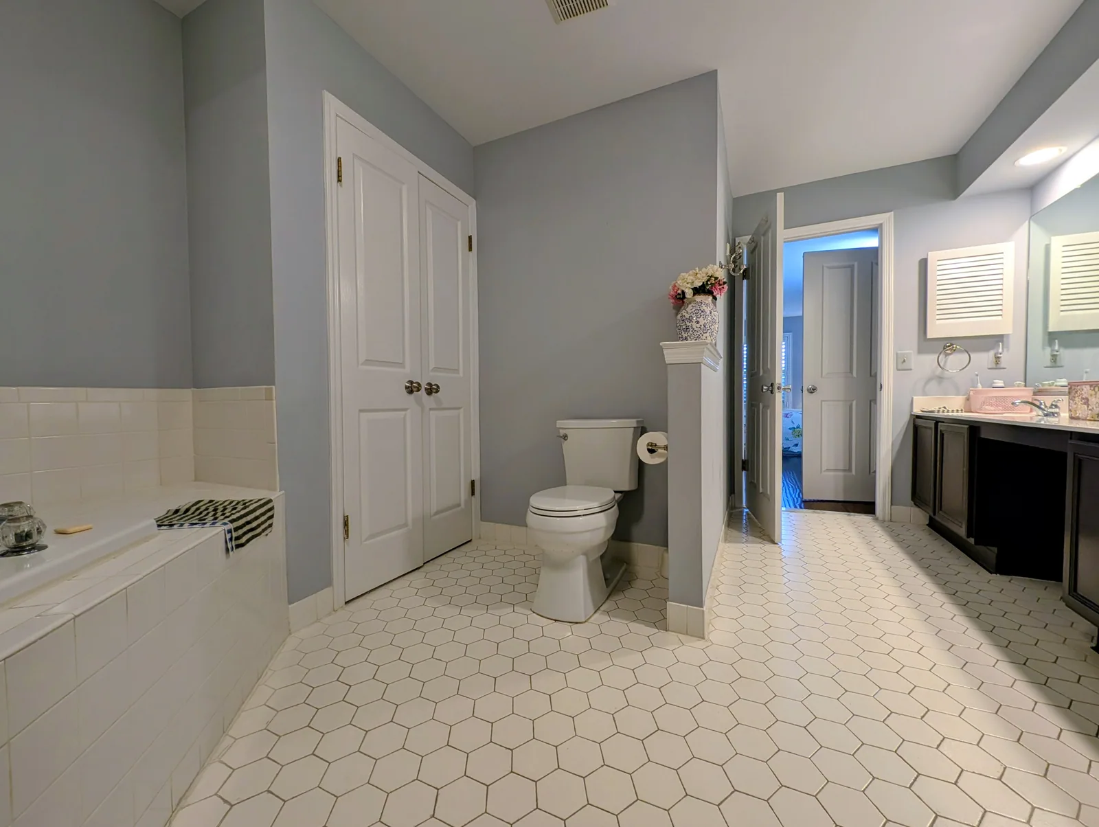 Primary Bath with Soaking Tub