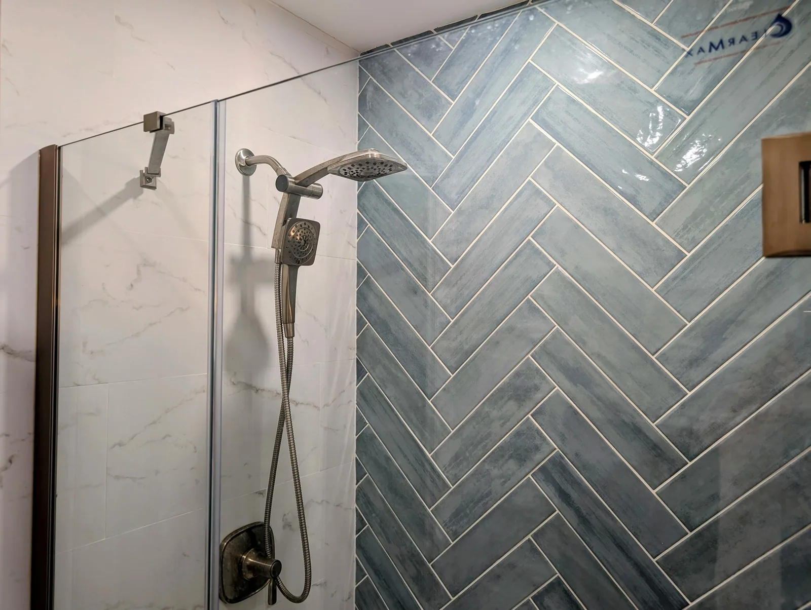 Soaking-Tub Primary Bath