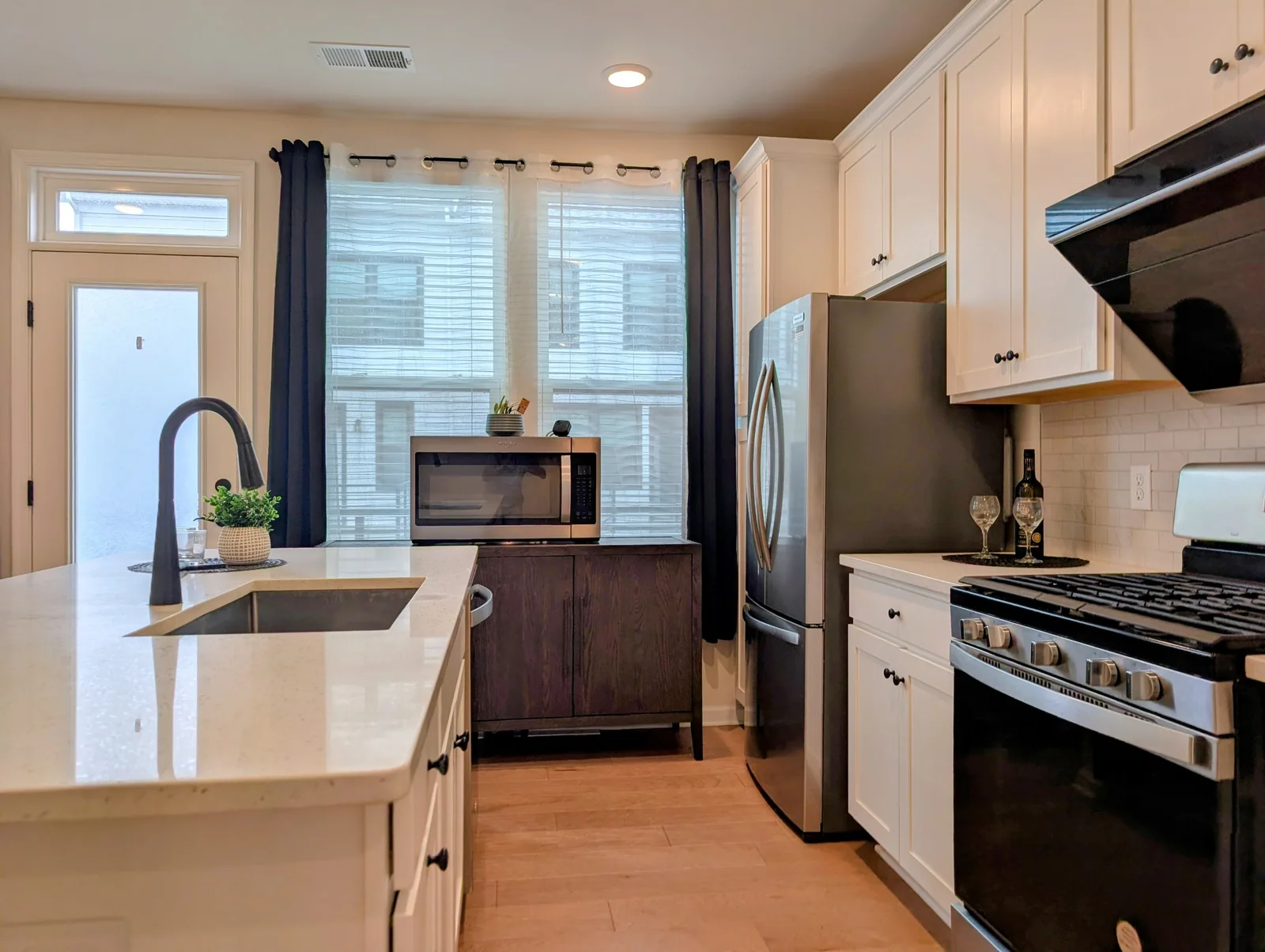 White Quartz Kitchen