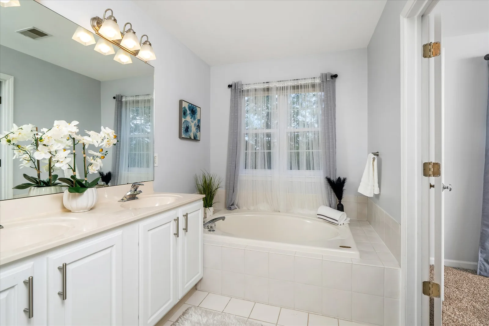 Primary Suite Bath