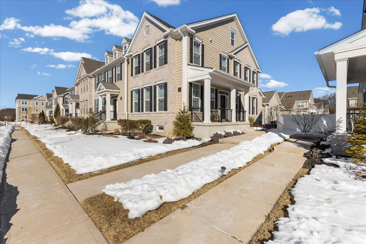 7 Magpie Ln