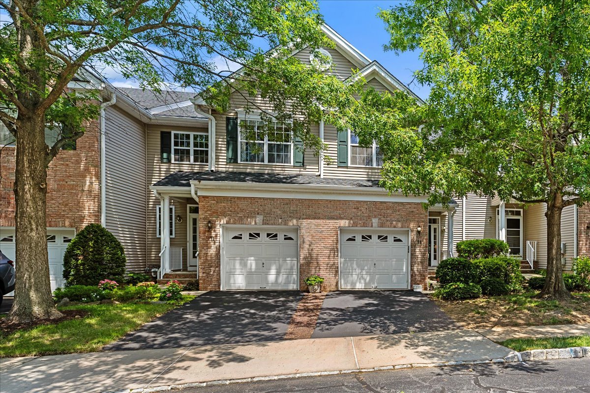 75 Truman Avenue